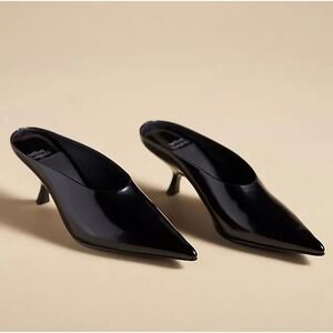 Jeffrey Campbell Intention Kitten Heels in Black Size 7.5